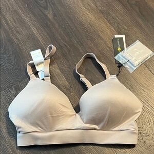 NWT Kindred Bravely Pumping & Nursing Bra